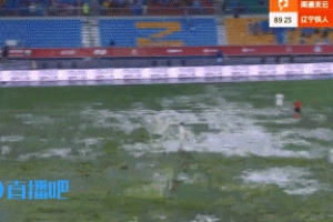 替補(bǔ)神兵！鐵人前鋒臧一鋒遠(yuǎn)射破門，鐵人2-2絕平南通