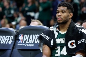 交易字母or繼續(xù)補強??3筆補強方案+5筆交易字母方案如何選擇？