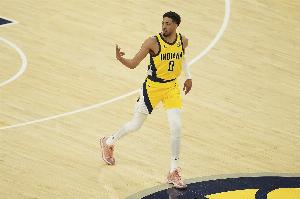 名嘴：批評哈利伯頓的人都是傻瓜 在我面前我會對他們?nèi)_相向