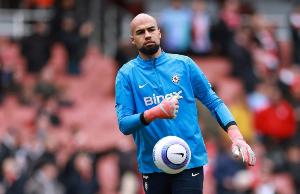 記者：切爾西今夏簽新門將可能性很小，隊內(nèi)門將會出租1人出售1人