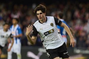 記者：米蘭2100萬歐求購格拉 提議用佳夫交換扎卡被勒沃庫森拒絕