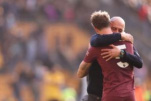 斯通斯：我狀態(tài)很好渴望回歸賽場，我想留在曼城所以傳聞可以停了