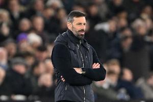 記者：預(yù)計萊斯特城7月份解雇范尼，帶隊戰(zhàn)績5勝3平19負