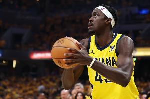 西卡：系列賽很漫長(zhǎng) 而我們的防守策略始終如一