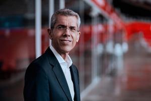 拜仁CFO：參加世俱杯目標(biāo)是競技上的成功，財務(wù)收益會隨之而來