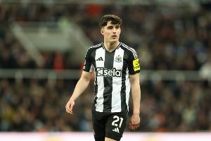 TA：利夫拉門(mén)托可能是曼城想要的右后衛(wèi)，但想從紐卡簽他難度極高