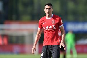 中超第一“跑男”！足球報(bào)：周定洋想為蓉城一直跑下去