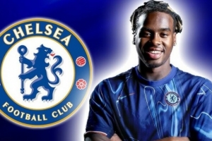 穩(wěn)了??最高可達(dá)6500萬！圖片報(bào)：切爾西與多特就簽吉滕斯達(dá)協(xié)議