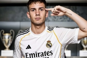 讓皇馬花了6320萬歐，17歲馬斯坦托諾的左腳有魔法??