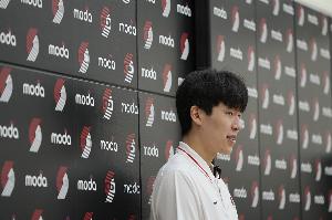 隊(duì)記談楊瀚森：不是最好的選擇 寄希望于他變成約基奇不現(xiàn)實(shí)