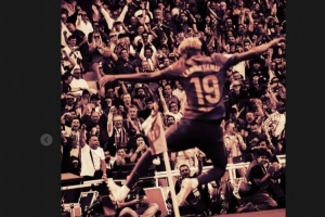 即將換成10號？亞馬爾社媒曬照紀念19號：我的號碼，我的歷史