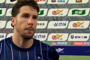 紹爾：賽前做好了困難的準(zhǔn)備，我們比賽強度做的不錯有機會贏球