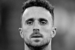 馬奎爾社媒曬若塔黑白照片：非常難過(guò)，RIP??