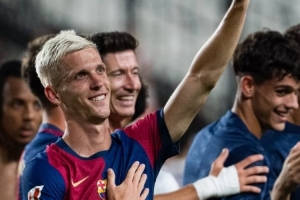 紅藍(lán)之心！尼科與畢巴續(xù)約之后，奧爾莫社媒曬身穿巴薩球衣照片