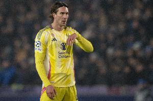 都體：弗拉霍維奇希望尤文付錢填補(bǔ)薪資差額，協(xié)助他轉(zhuǎn)會新俱樂部