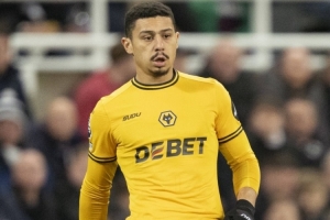 記者：尤文有意狼隊(duì)中場(chǎng)安德烈-特林達(dá)德，狼隊(duì)要價(jià)3500萬歐