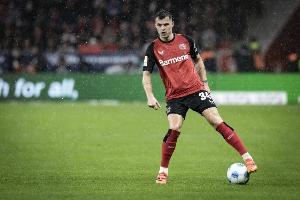 記者：米蘭的報價遠低于勒沃庫森的要求，扎卡的談判陷入僵局