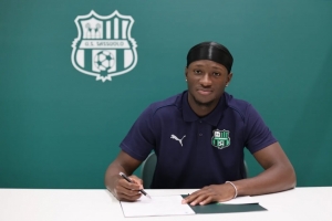 官方：薩索洛租借簽下馬賽23歲中場科內(nèi)，含條件性強(qiáng)制買斷條款