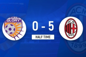 半場-AC米蘭5-0珀斯光榮 奧卡福雙響17歲科莫托造點+勺子點射