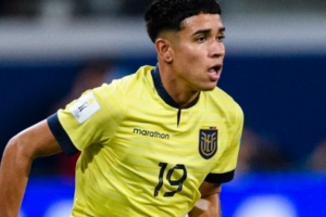 已滿三人！泰晤士：在外租派斯后，切爾西無法再向白堡租借球員