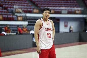 王俊杰單兵對位約旦進攻核心效果很好 期待淘汰賽中國隊更好發(fā)揮