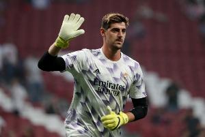 彭德斯：庫爾圖瓦給過我一些建議，我們在職業(yè)生涯起步有很多相似