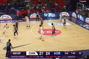 突施冷箭！朱俊龍埋伏底角飚進(jìn)三分 將分差拉到6分打停韓國(guó)