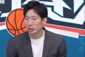 中國貝弗利！周琦：防守干得特別好 這就是高詩巖留下的原因
