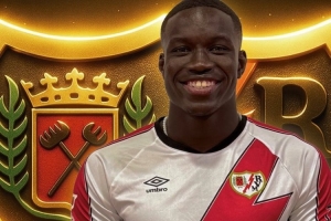 官方：貝蒂斯20歲中衛(wèi)諾貝爾-門迪租借加盟巴列卡諾