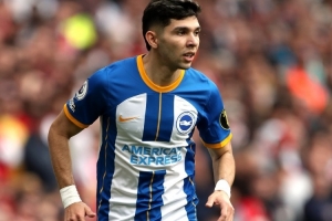 隊報：因今年6月接受的膝蓋手術，恩西索轉會斯特拉斯堡告吹