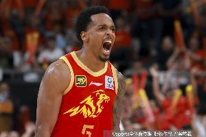 廣廈總經(jīng)理：再困難也要先解決俱樂部問題 布朗薪資聯(lián)盟中等水平