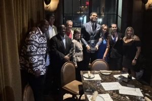 唐斯入選肯塔基名人堂！恩師卡利帕里祝賀并共進(jìn)晚餐