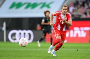 只有3名球員在歐冠為不同球隊打進(jìn)20球，分別是C羅、內(nèi)馬爾和凱恩