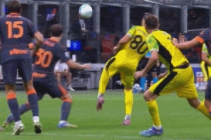 前裁判：弗拉泰西拉拽馬蒂奇不判點球正確，但迪馬爾科應該被罰下