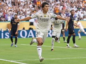 競(jìng)爭(zhēng)太激烈！21歲貢薩洛世俱杯6場(chǎng)4球1助，西甲7輪僅91分鐘0球0助