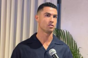 C羅直播宣布在利雅得開(kāi)植發(fā)診所：沙特是我第二故鄉(xiāng)，這里很特別