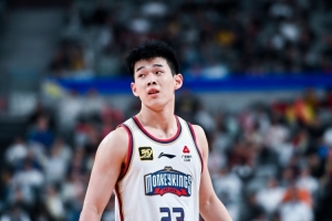 林葳：NCAA的強度跟國際賽場一樣 非?？?剛來時適應了一段時間