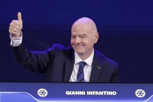 FIFA主席：意大利必須有最美的球場(chǎng)，如果做不到每個(gè)人都該回家