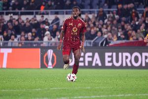 意媒：科內(nèi)沒(méi)有受傷并且檢查結(jié)果一切正常，將隨羅馬客戰(zhàn)薩索洛