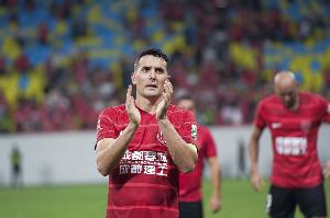 周定洋發(fā)文：還有兩場比賽180分鐘，我們一起戰(zhàn)斗到最后一秒！