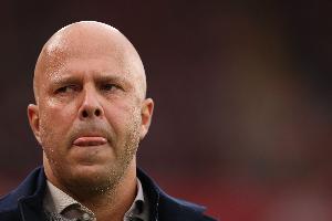 花錢反不行？利物浦去年夏窗凈支出為負(fù)，但前9輪比今年多拿7分