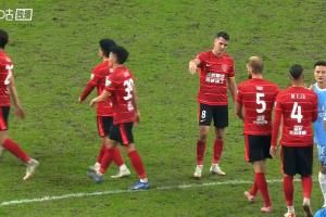 一度2分領(lǐng)跑！蓉城落后海港4分，提前1輪退出中超冠軍爭奪！