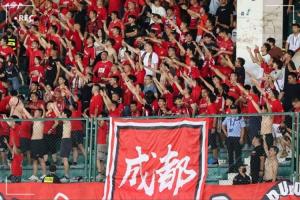 早已結(jié)下梁子！蓉城部分球迷首回合曾侮辱挑釁河南，現(xiàn)慘遭三殺