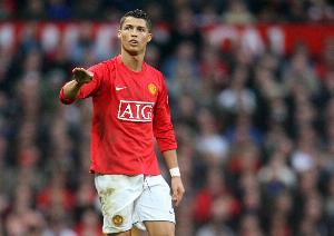 前球員回憶：07年與C羅交換球衣后送人，當(dāng)時(shí)未意識(shí)其價(jià)值與意義