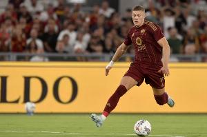 羅馬前鋒又傷一個！意媒：多夫比克股四頭肌受傷將接受進(jìn)一步檢查