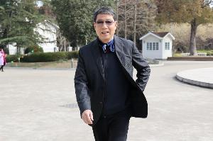 滬媒：上海青訓(xùn)陰盛陽衰成定局，81歲根寶維系最后的體面