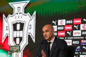 葡萄牙主帥：有C羅、門德斯和內(nèi)托會更好，我們無需計算器去算分