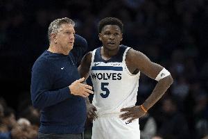 誰擔責？森林狼第四節(jié)3分鐘領先10分輸球 上場49秒領先8分被逆轉(zhuǎn)