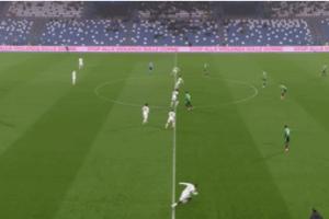 史上最快送點(diǎn)？??薩索洛后衛(wèi)開場(chǎng)5秒送點(diǎn)，轉(zhuǎn)播才剛顯示時(shí)間