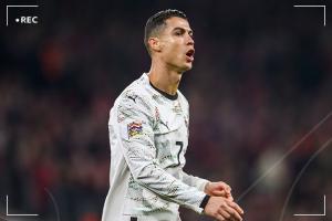 2場(chǎng)停賽緩期執(zhí)行！記者：FIFA承認(rèn)C羅犯規(guī)的嚴(yán)重性卻對(duì)他從輕處罰